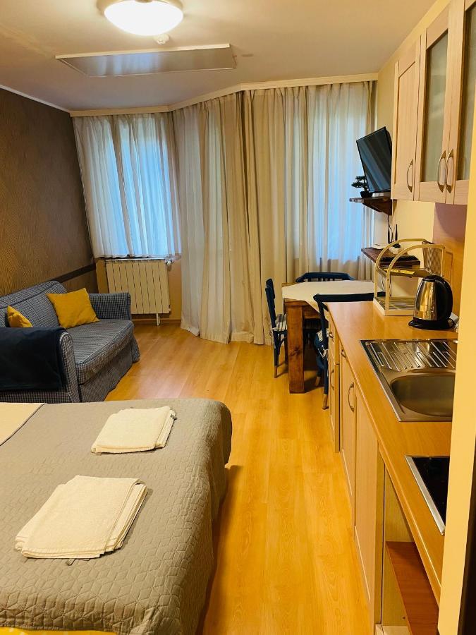 בורובץ Studio Kris Villa Park מראה חיצוני תמונה